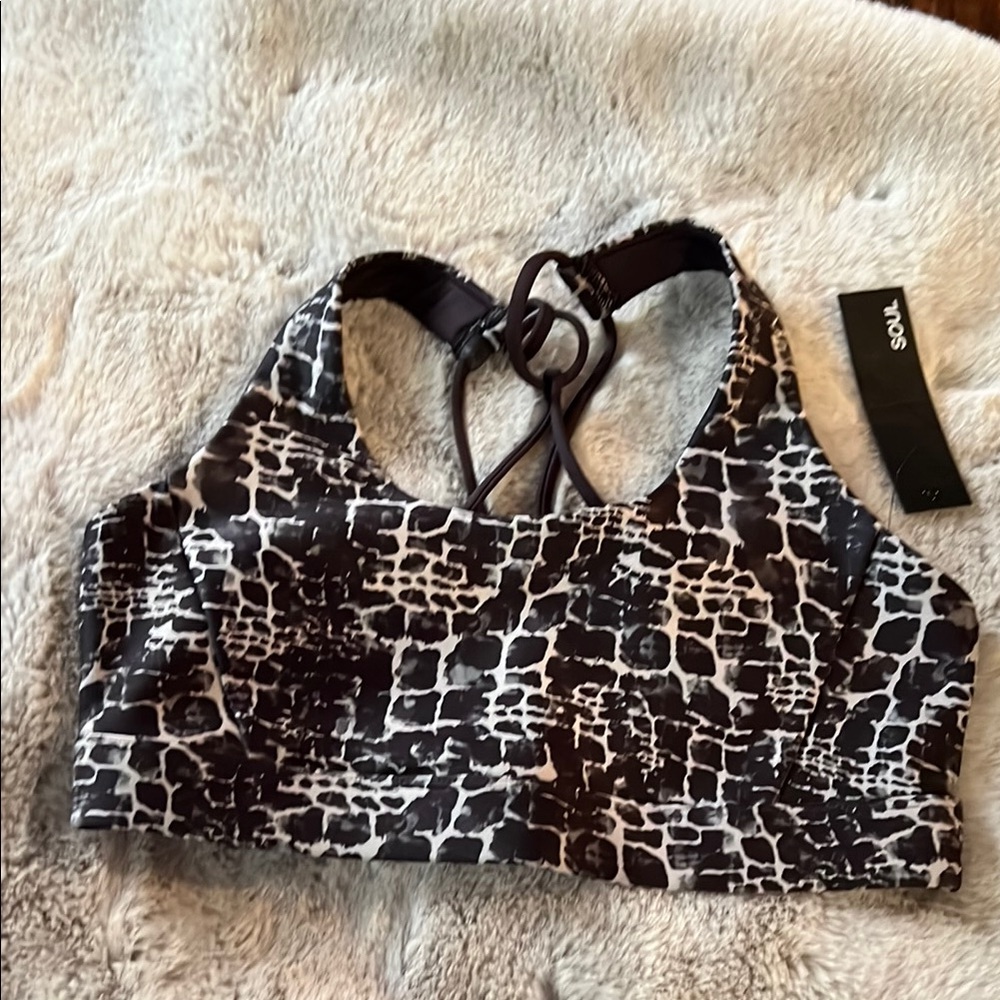 SoulCycle To The Point sports bra. Small Black and White Patterned Sports Bra